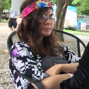 Meet your Posher, Marissa